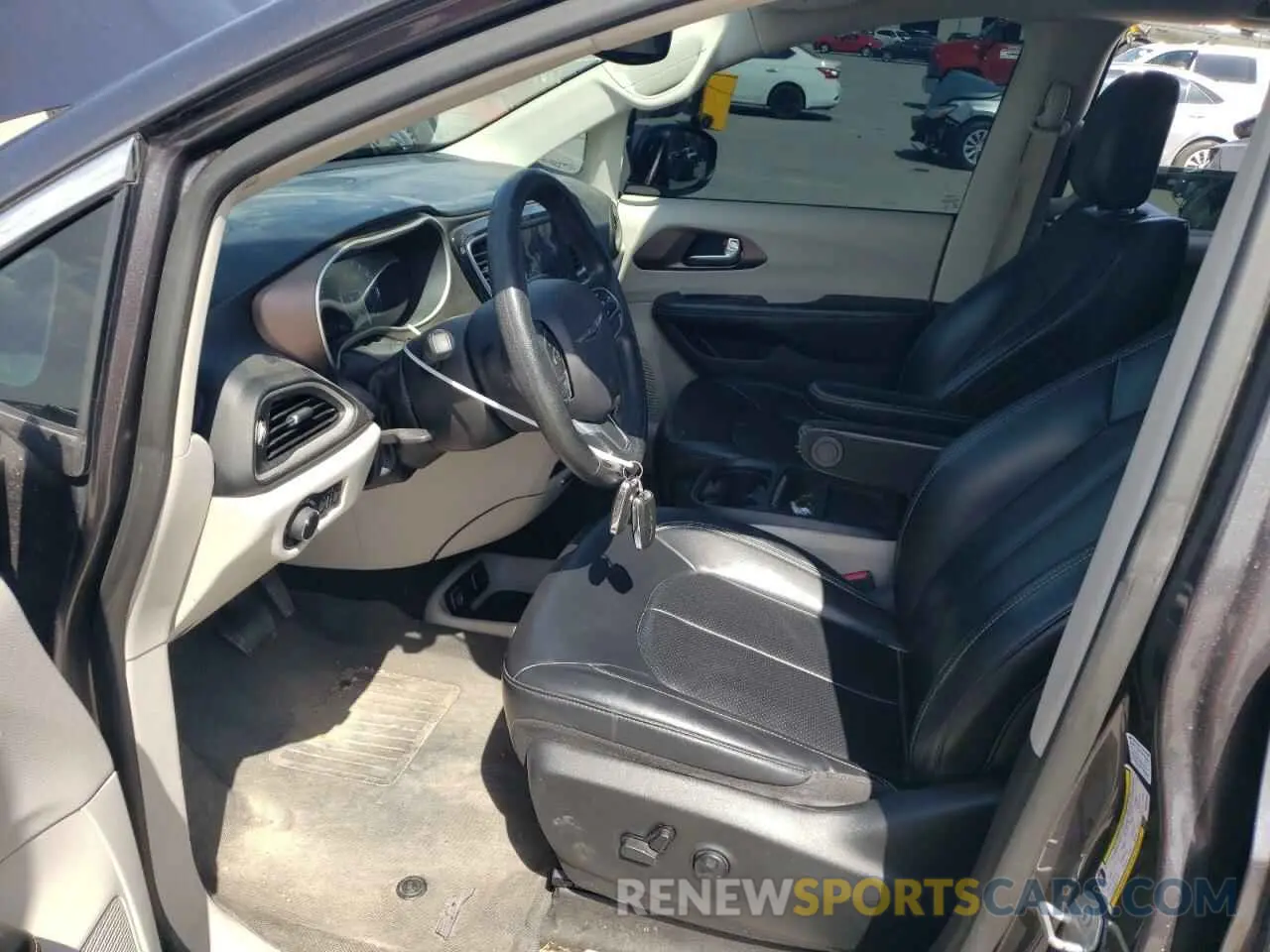 7 Photograph of a damaged car 2C4RC1DG7MR539349 CHRYSLER MINIVAN 2021
