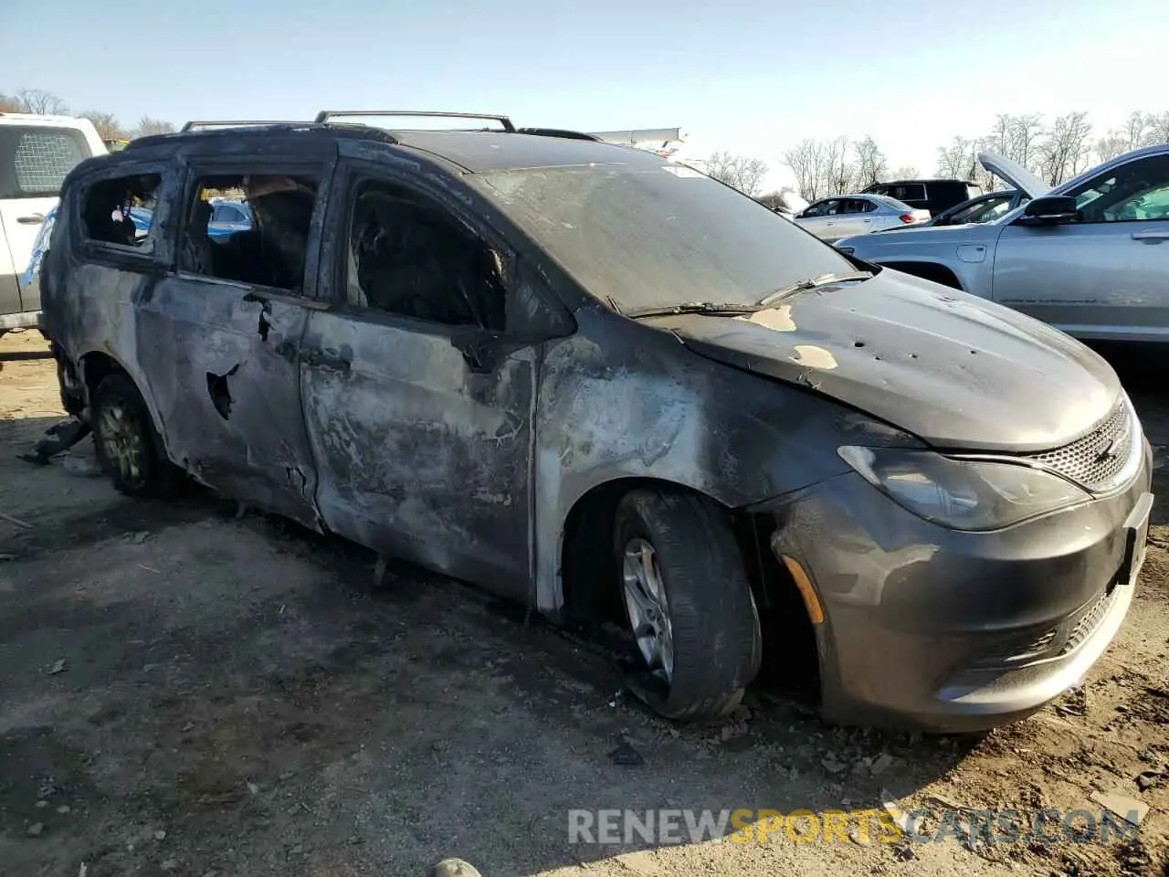 4 Photograph of a damaged car 2C4RC1DG9MR539174 CHRYSLER MINIVAN 2021