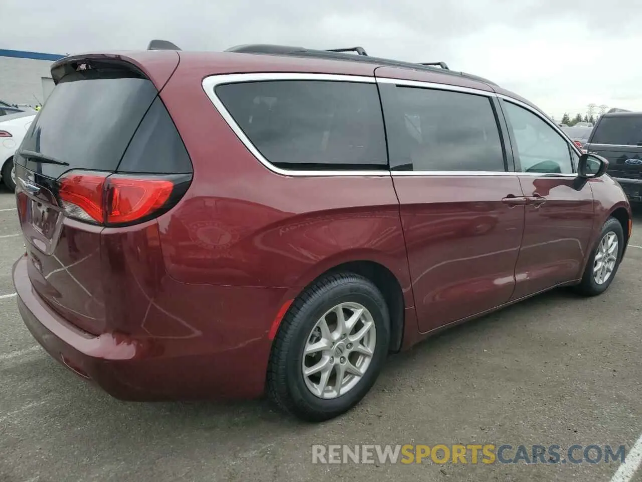 3 Photograph of a damaged car 2C4RC1DG9MR546027 CHRYSLER MINIVAN 2021