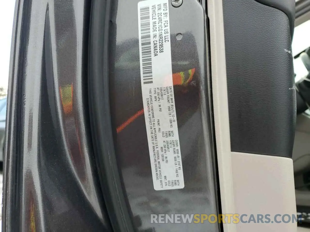 14 Photograph of a damaged car 2C4RC1CG1NR229538 CHRYSLER MINIVAN 2022