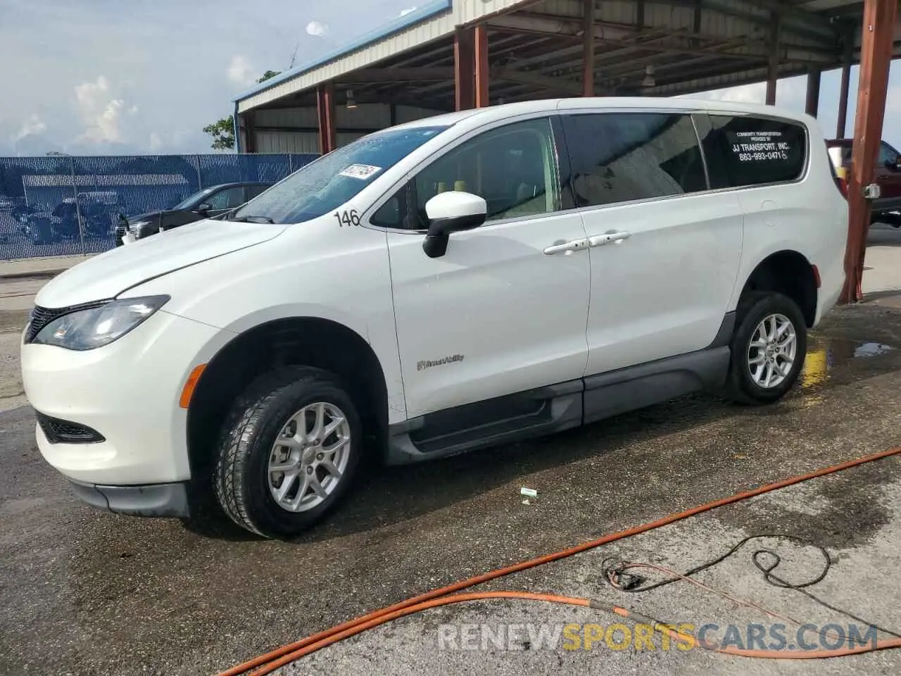 1 Photograph of a damaged car 2C4RC1CG2NR103821 CHRYSLER MINIVAN 2022