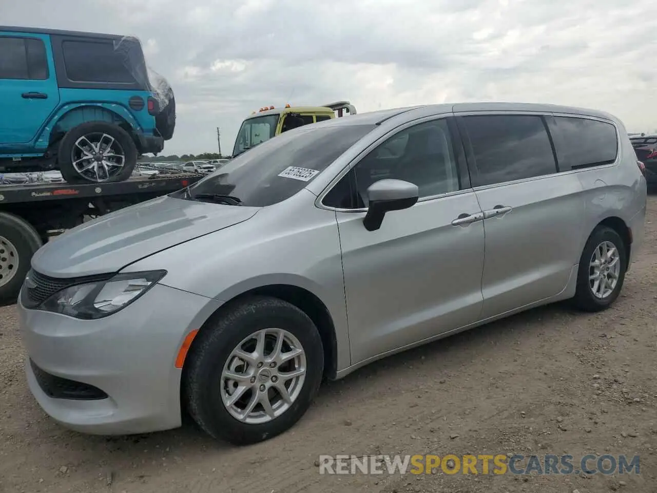 1 Photograph of a damaged car 2C4RC1CG3NR213311 CHRYSLER MINIVAN 2022
