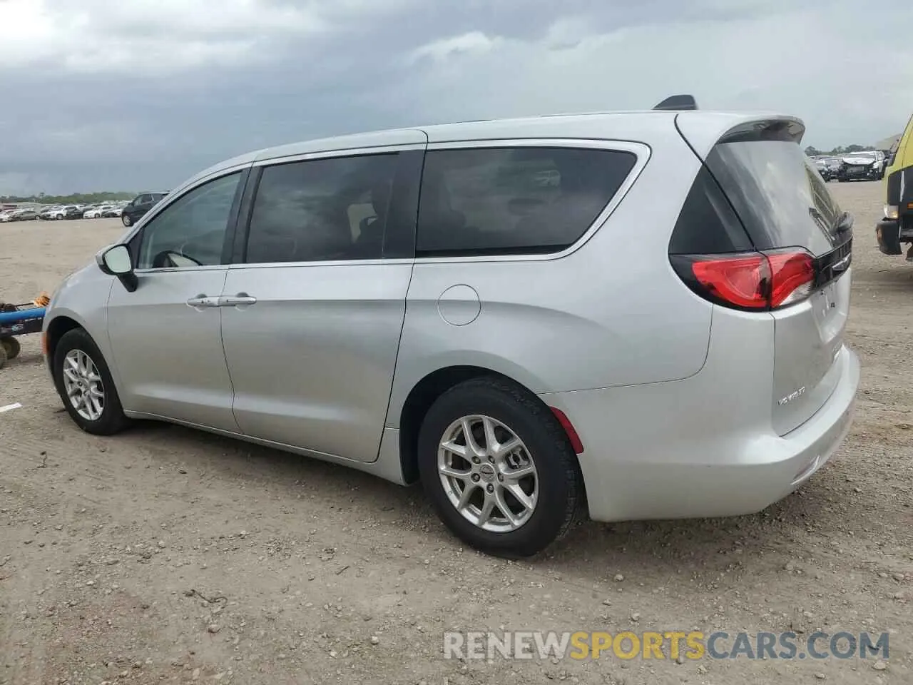 2 Photograph of a damaged car 2C4RC1CG3NR213311 CHRYSLER MINIVAN 2022
