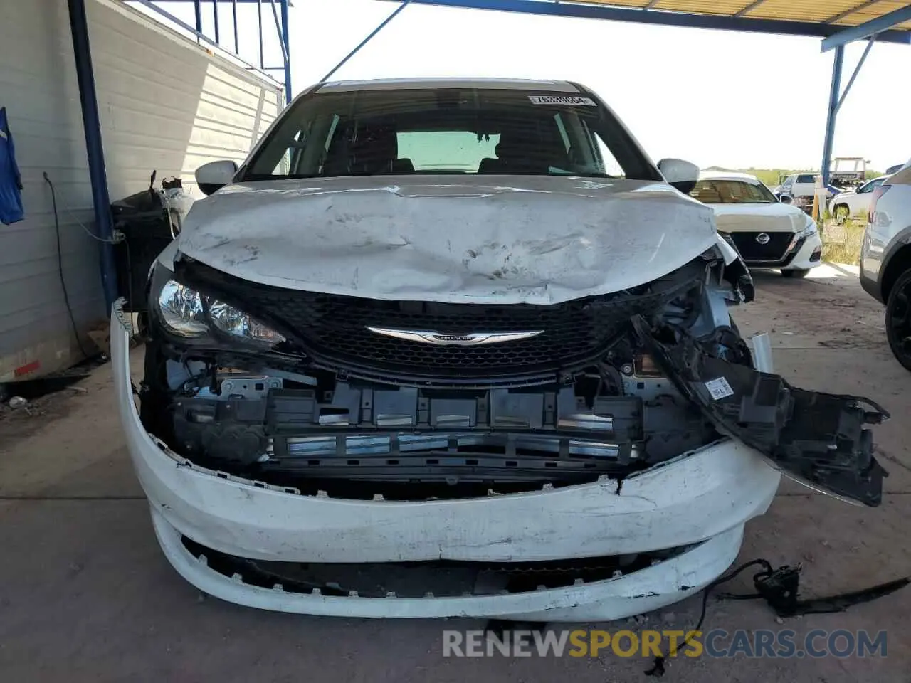 5 Photograph of a damaged car 2C4RC1CG6NR212220 CHRYSLER MINIVAN 2022