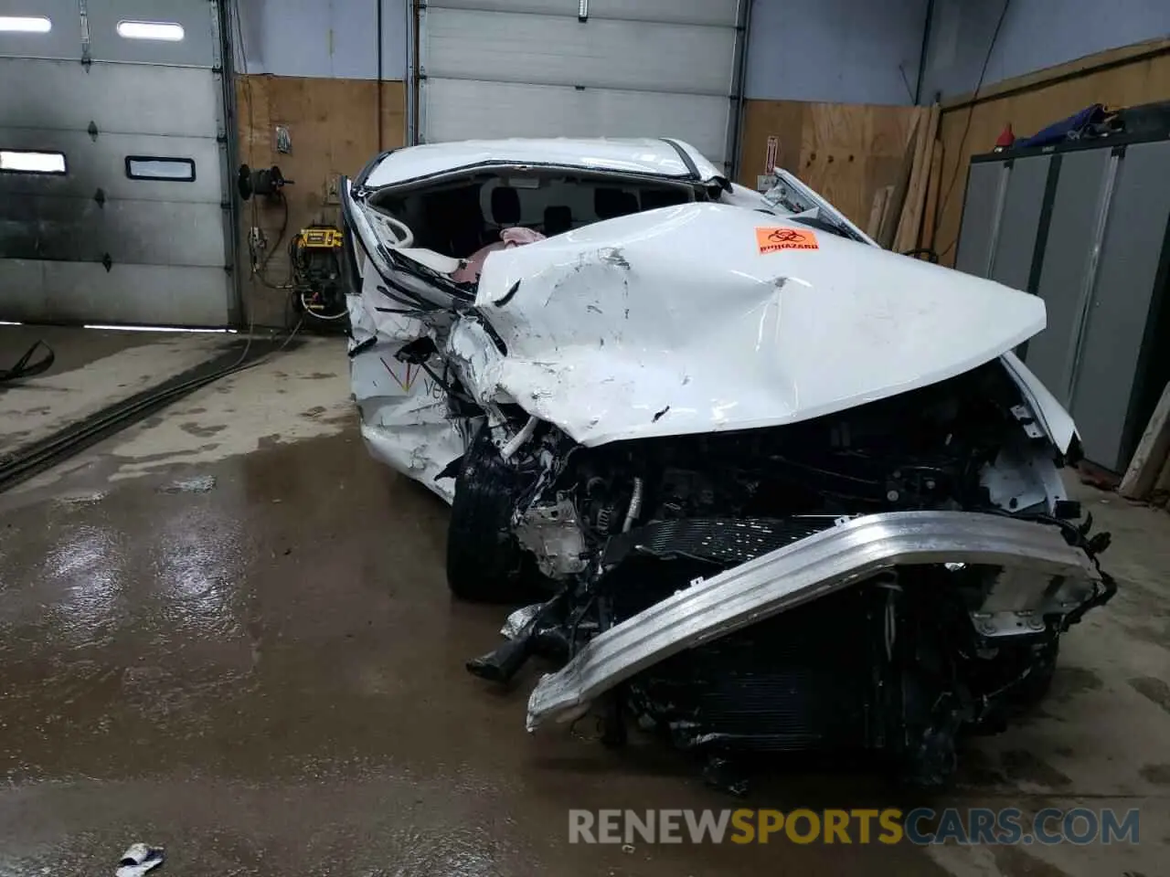 5 Photograph of a damaged car 2C4RC1CG7NR104172 CHRYSLER MINIVAN 2022