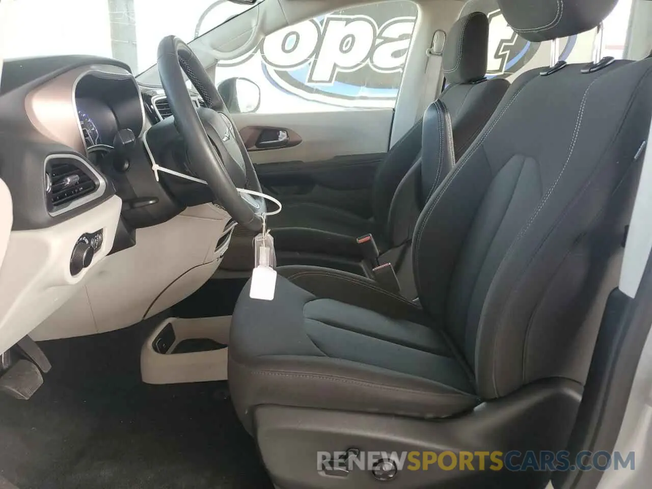 7 Photograph of a damaged car 2C4RC1CG2PR586911 CHRYSLER MINIVAN 2023