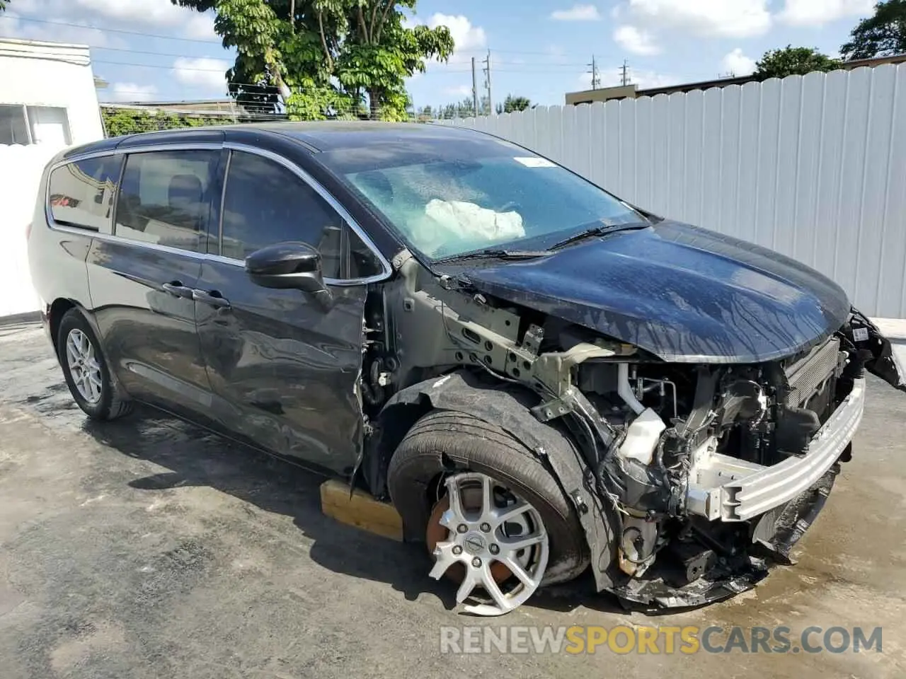 4 Photograph of a damaged car 2C4RC1CGXPR531929 CHRYSLER MINIVAN 2023