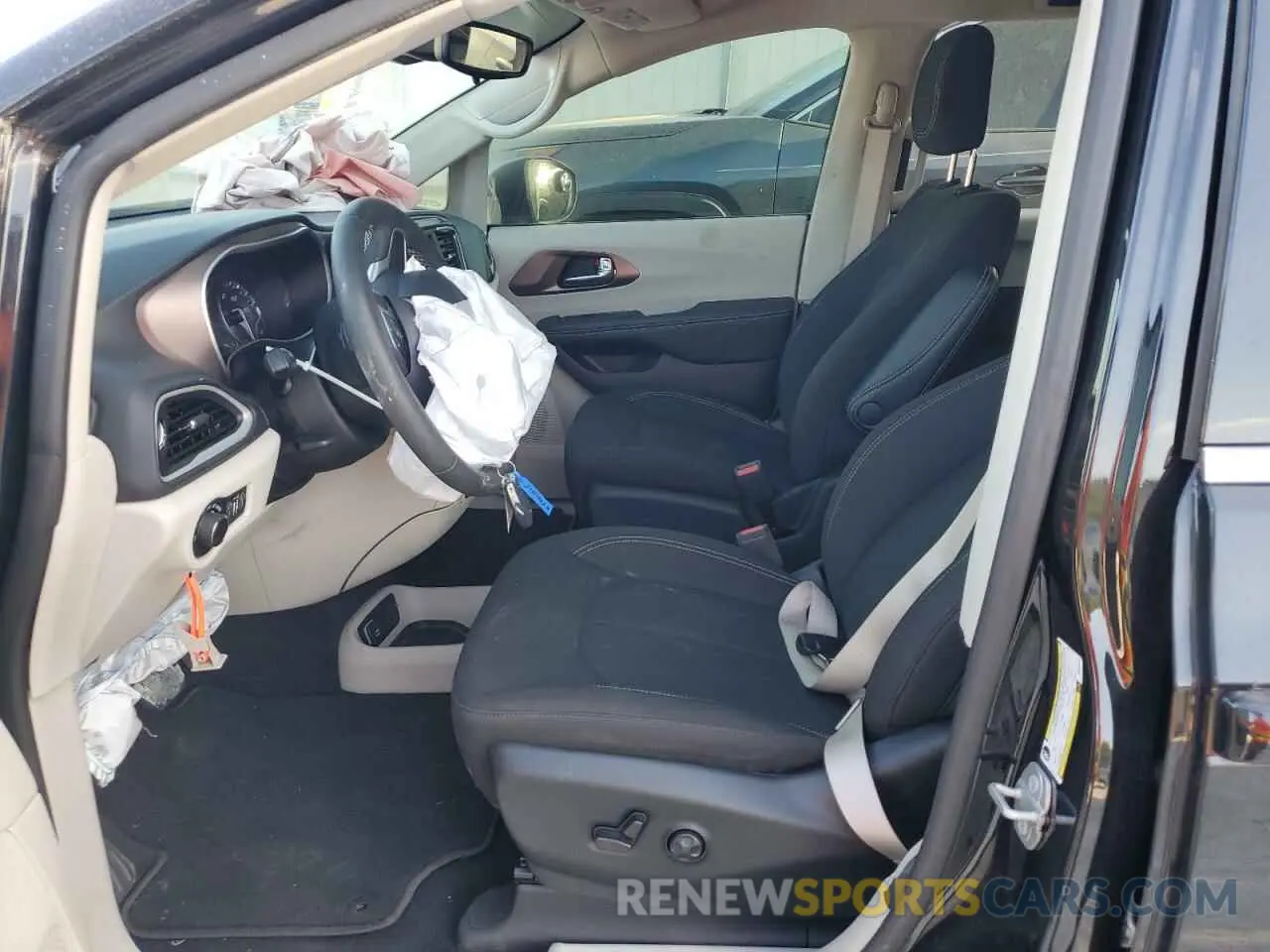 7 Photograph of a damaged car 2C4RC1CGXPR531929 CHRYSLER MINIVAN 2023