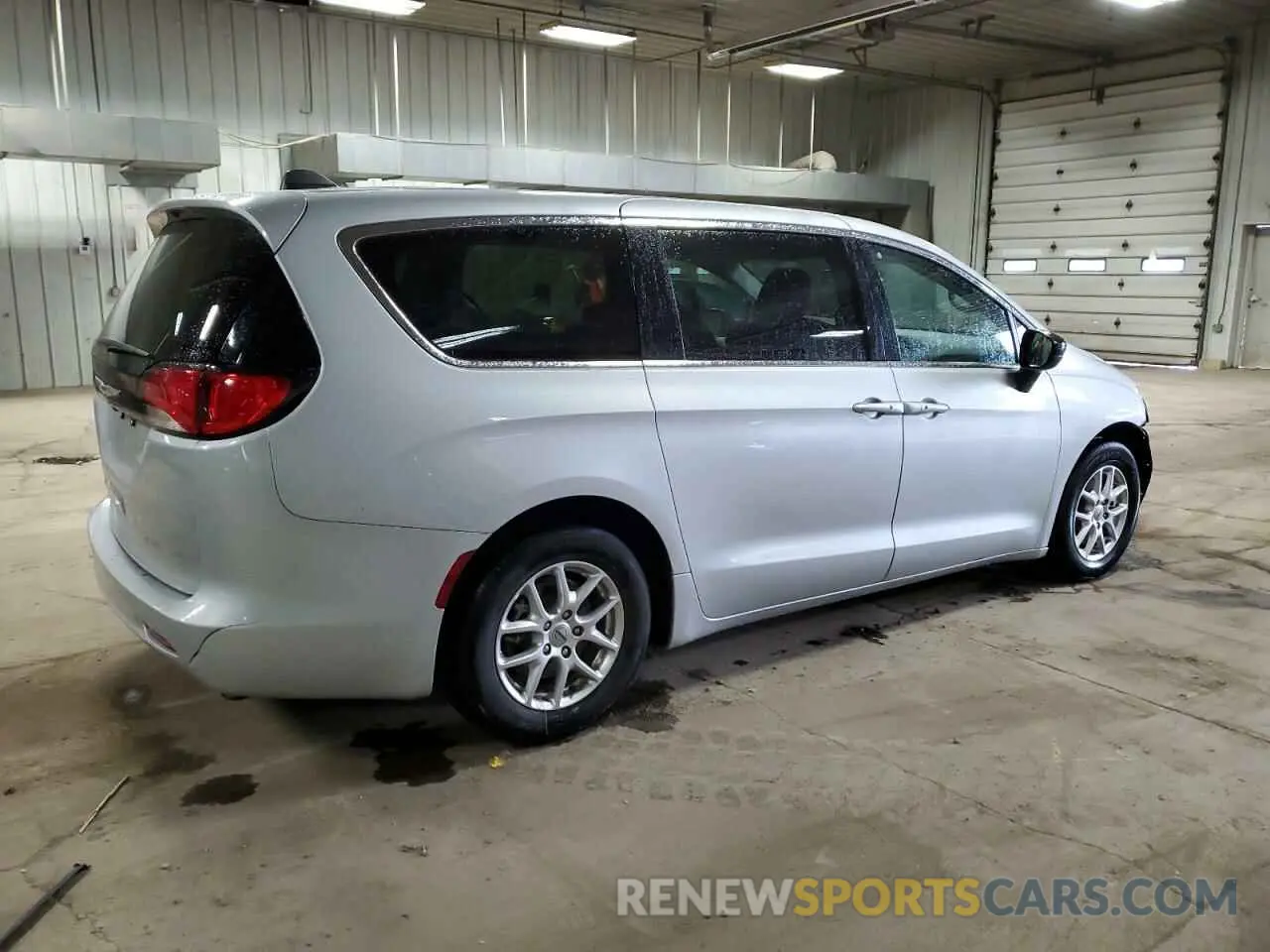 3 Photograph of a damaged car 2C4RC1CG7RR148923 CHRYSLER MINIVAN 2024