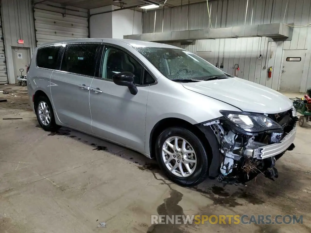 4 Photograph of a damaged car 2C4RC1CG7RR148923 CHRYSLER MINIVAN 2024