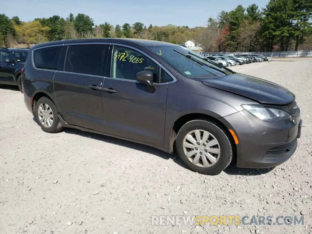 4 Photograph of a damaged car 2C4RC1AG4KR532702 CHRYSLER PACIFICA 2019