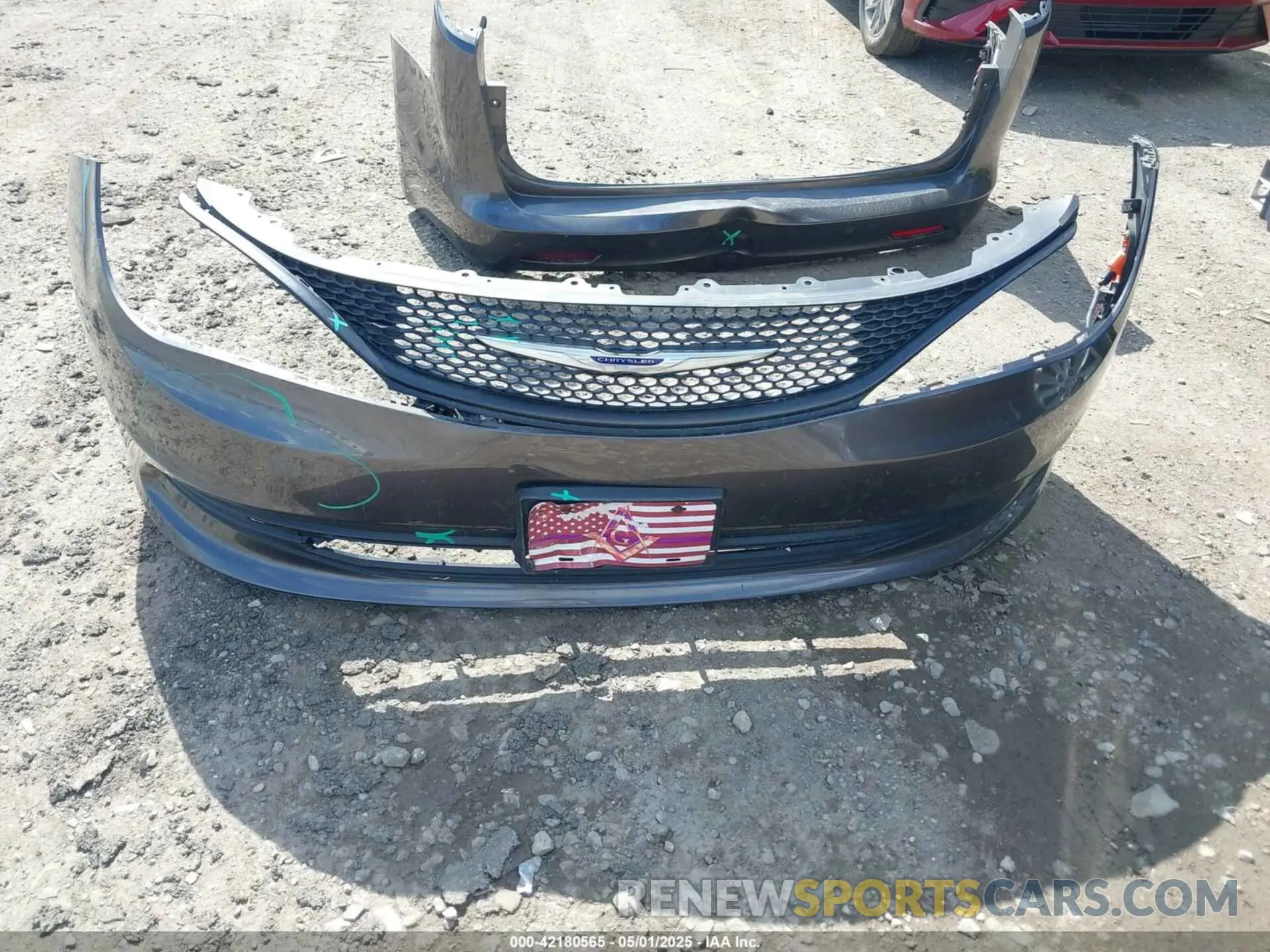 12 Photograph of a damaged car 2C4RC1AG5KR629343 CHRYSLER PACIFICA 2019