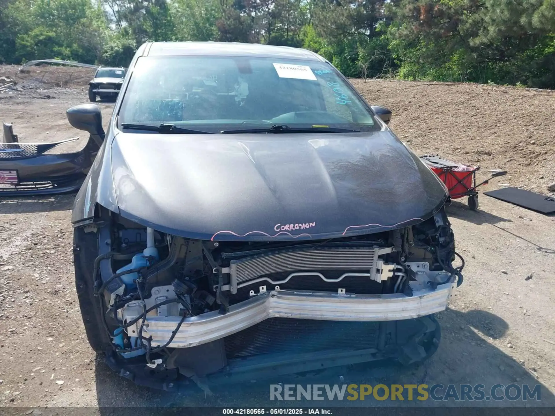 13 Photograph of a damaged car 2C4RC1AG5KR629343 CHRYSLER PACIFICA 2019