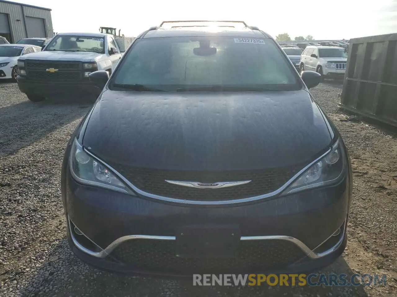 5 Photograph of a damaged car 2C4RC1BG0KR560124 CHRYSLER PACIFICA 2019