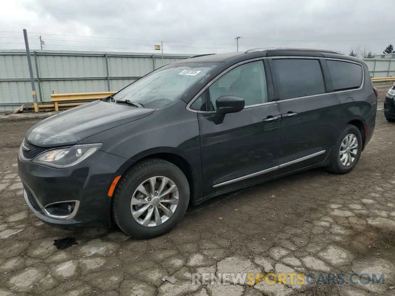 1 Photograph of a damaged car 2C4RC1BG1KR592838 CHRYSLER PACIFICA 2019