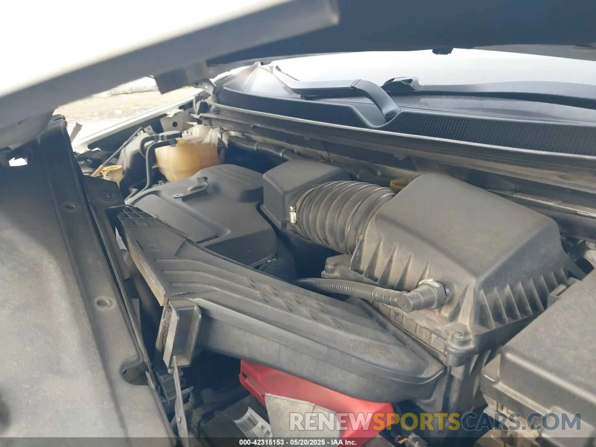10 Photograph of a damaged car 2C4RC1BG2KR609002 CHRYSLER PACIFICA 2019