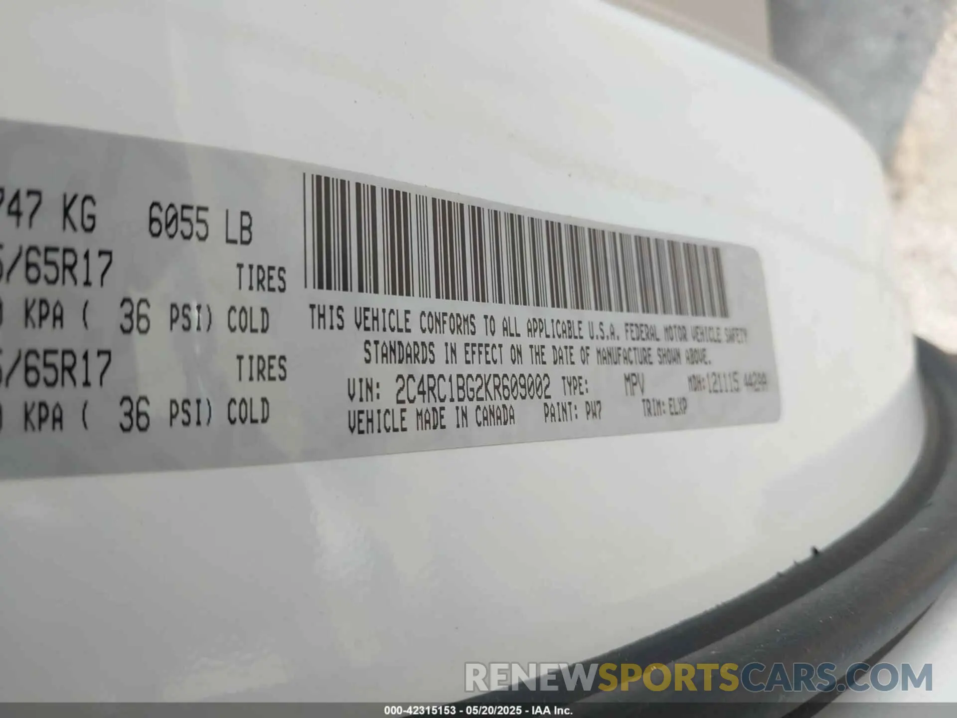 9 Photograph of a damaged car 2C4RC1BG2KR609002 CHRYSLER PACIFICA 2019