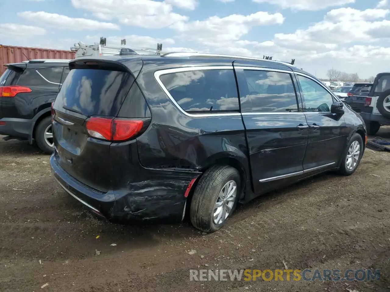 3 Photograph of a damaged car 2C4RC1BG2KR651542 CHRYSLER PACIFICA 2019