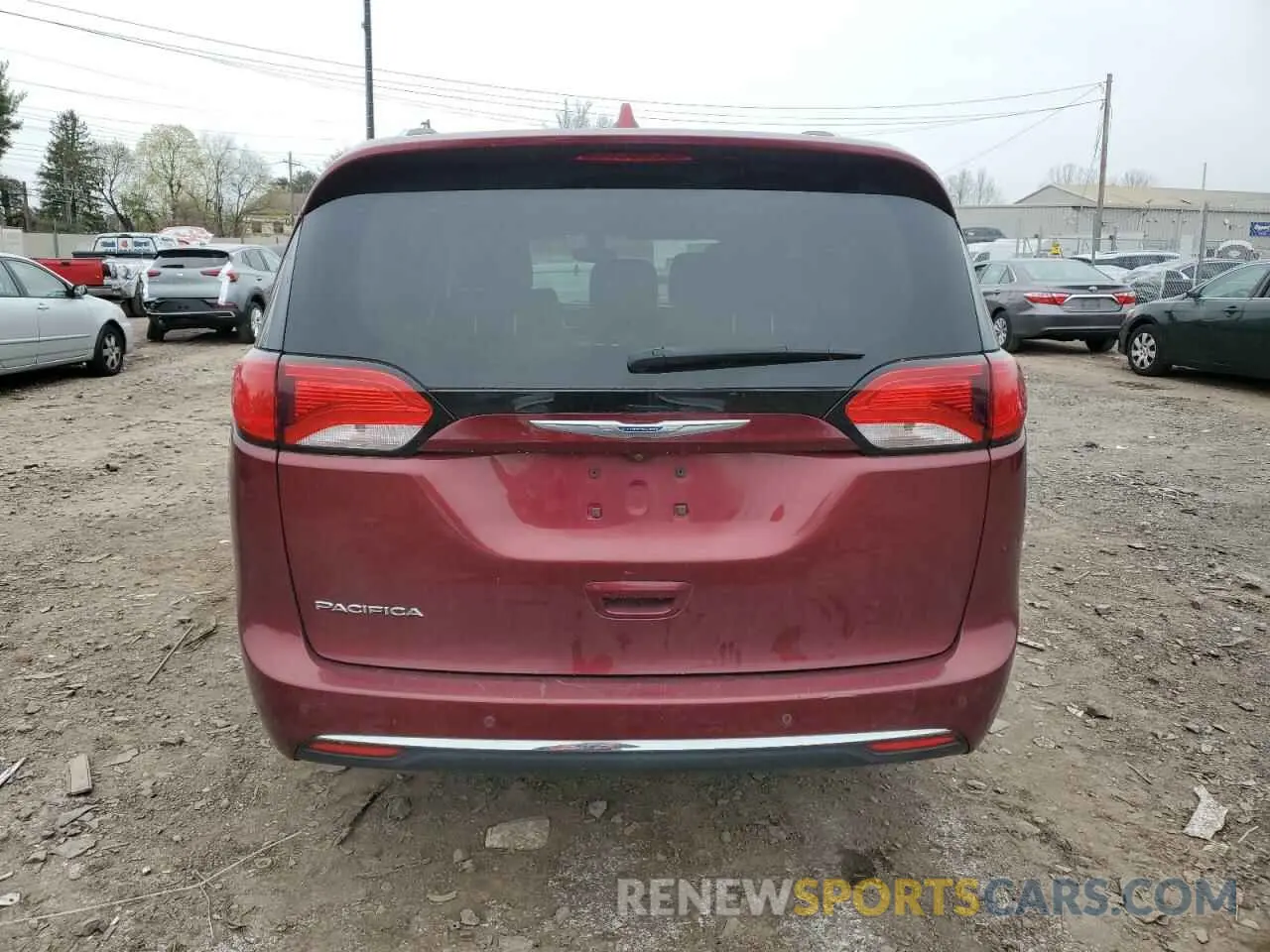 6 Photograph of a damaged car 2C4RC1BG2KR680569 CHRYSLER PACIFICA 2019