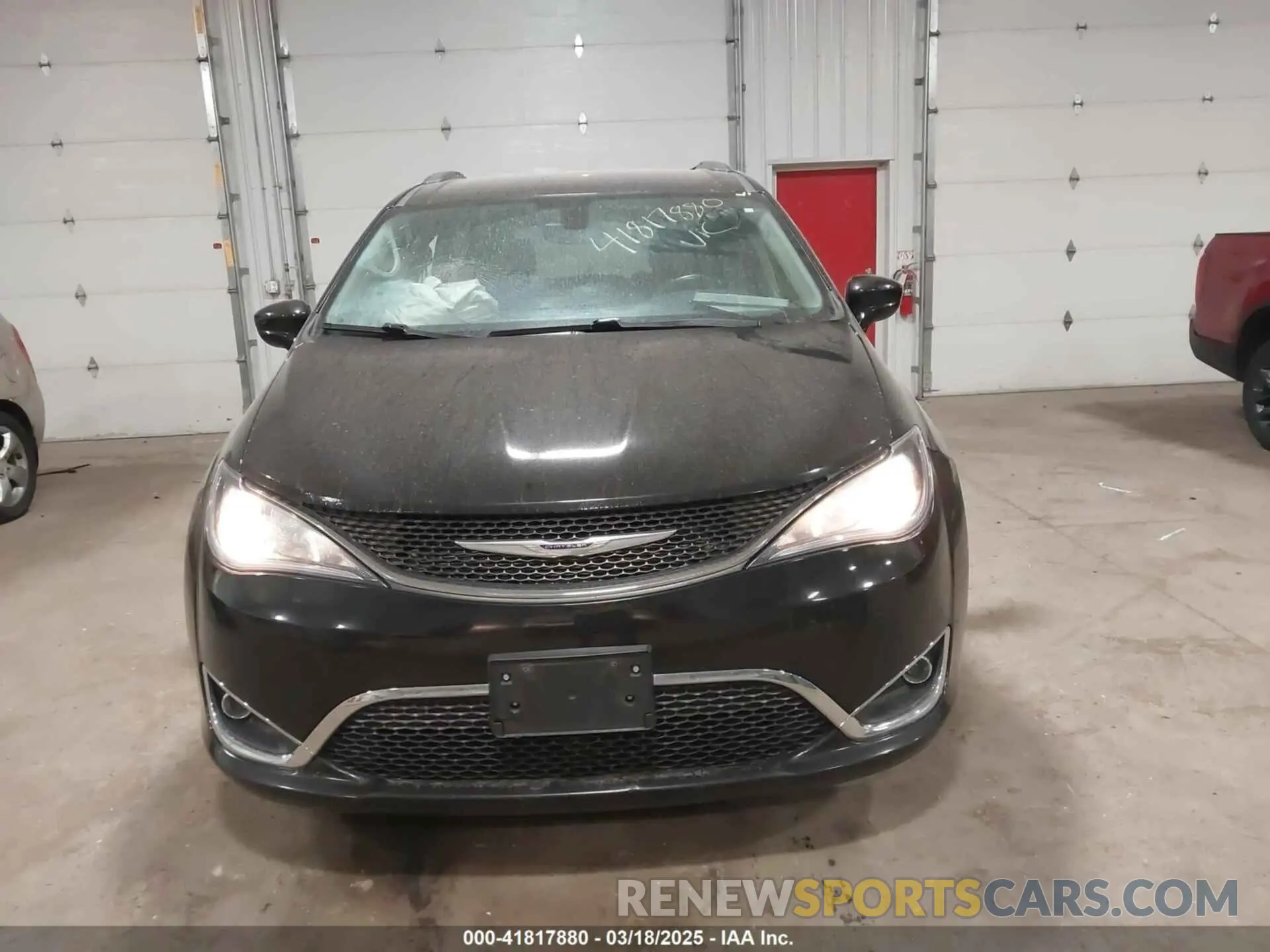 12 Photograph of a damaged car 2C4RC1BG2KR730791 CHRYSLER PACIFICA 2019