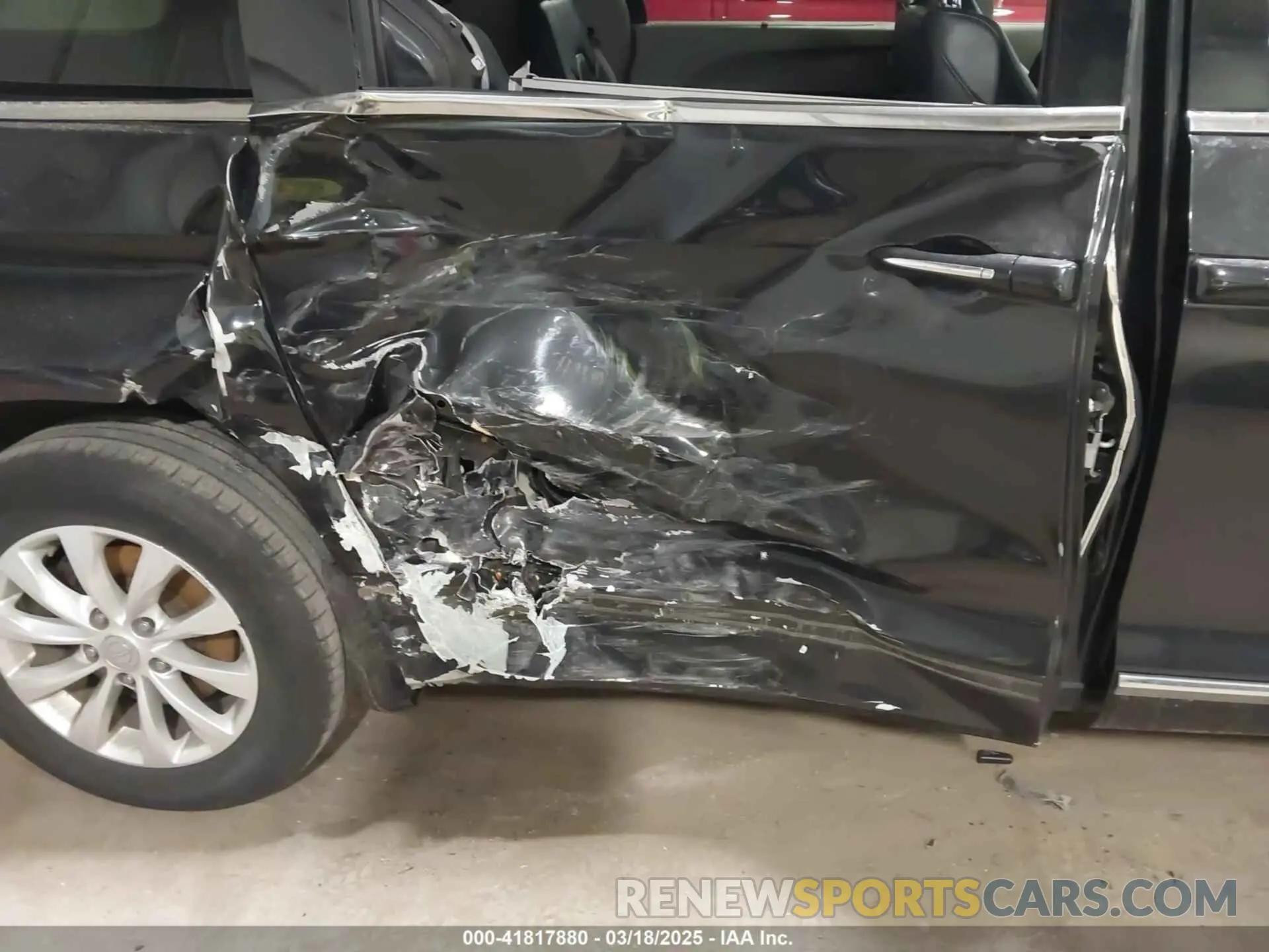 6 Photograph of a damaged car 2C4RC1BG2KR730791 CHRYSLER PACIFICA 2019