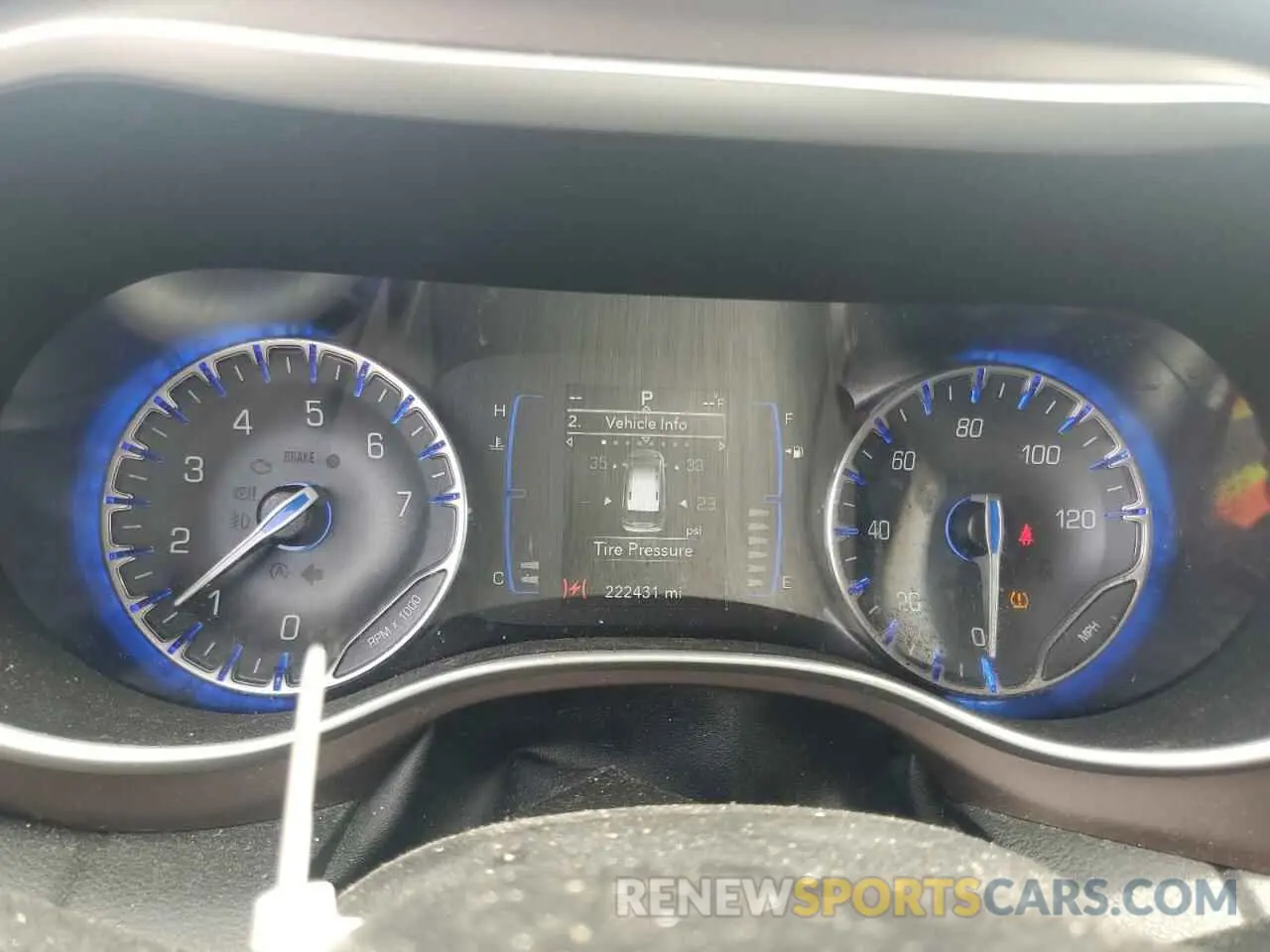 9 Photograph of a damaged car 2C4RC1BG3KR626438 CHRYSLER PACIFICA 2019