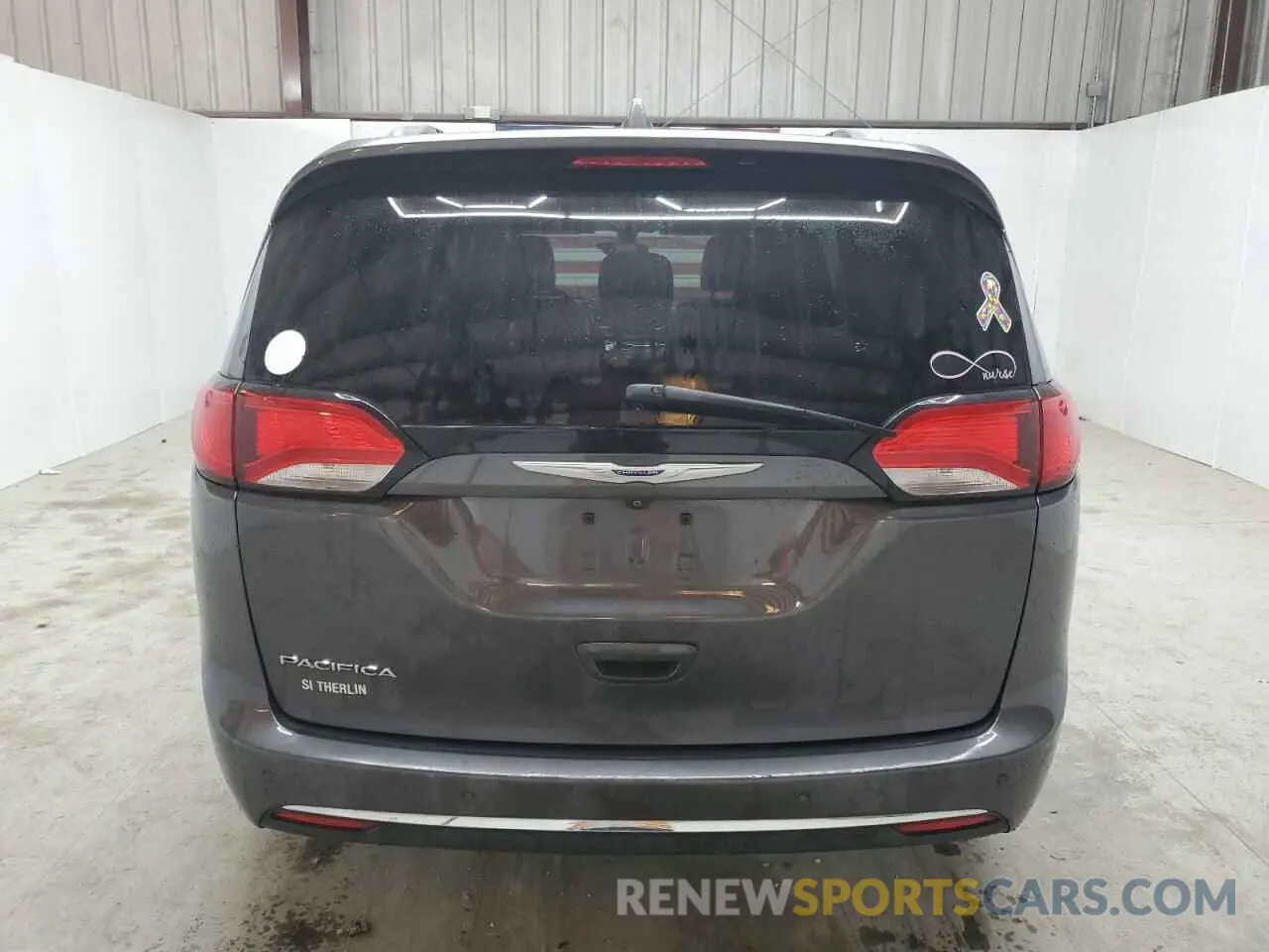 6 Photograph of a damaged car 2C4RC1BG4KR626710 CHRYSLER PACIFICA 2019