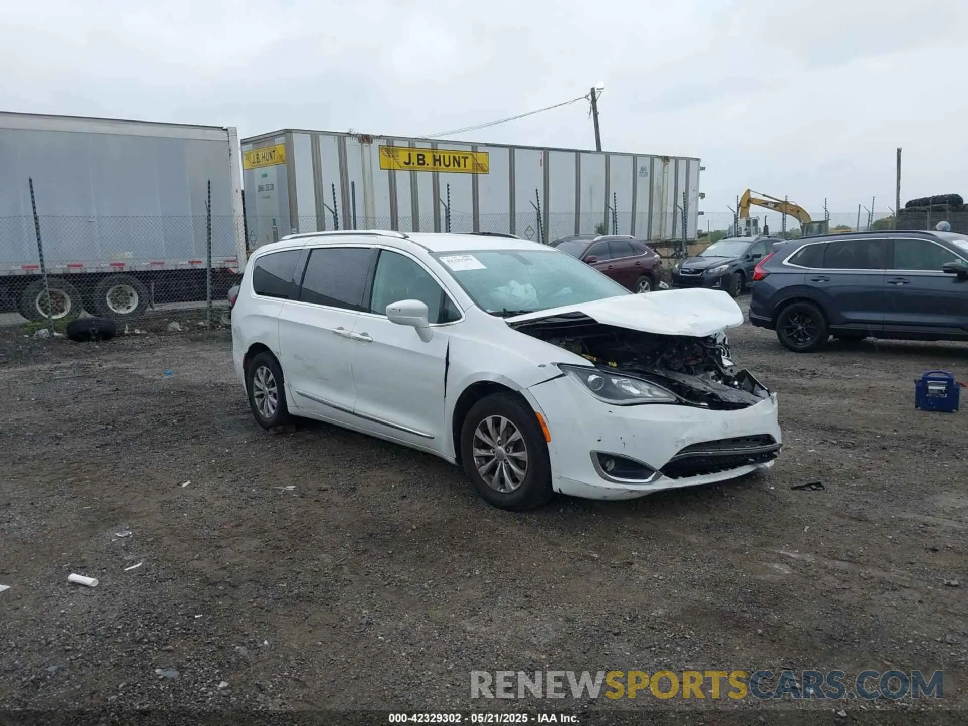1 Photograph of a damaged car 2C4RC1BG4KR652224 CHRYSLER PACIFICA 2019