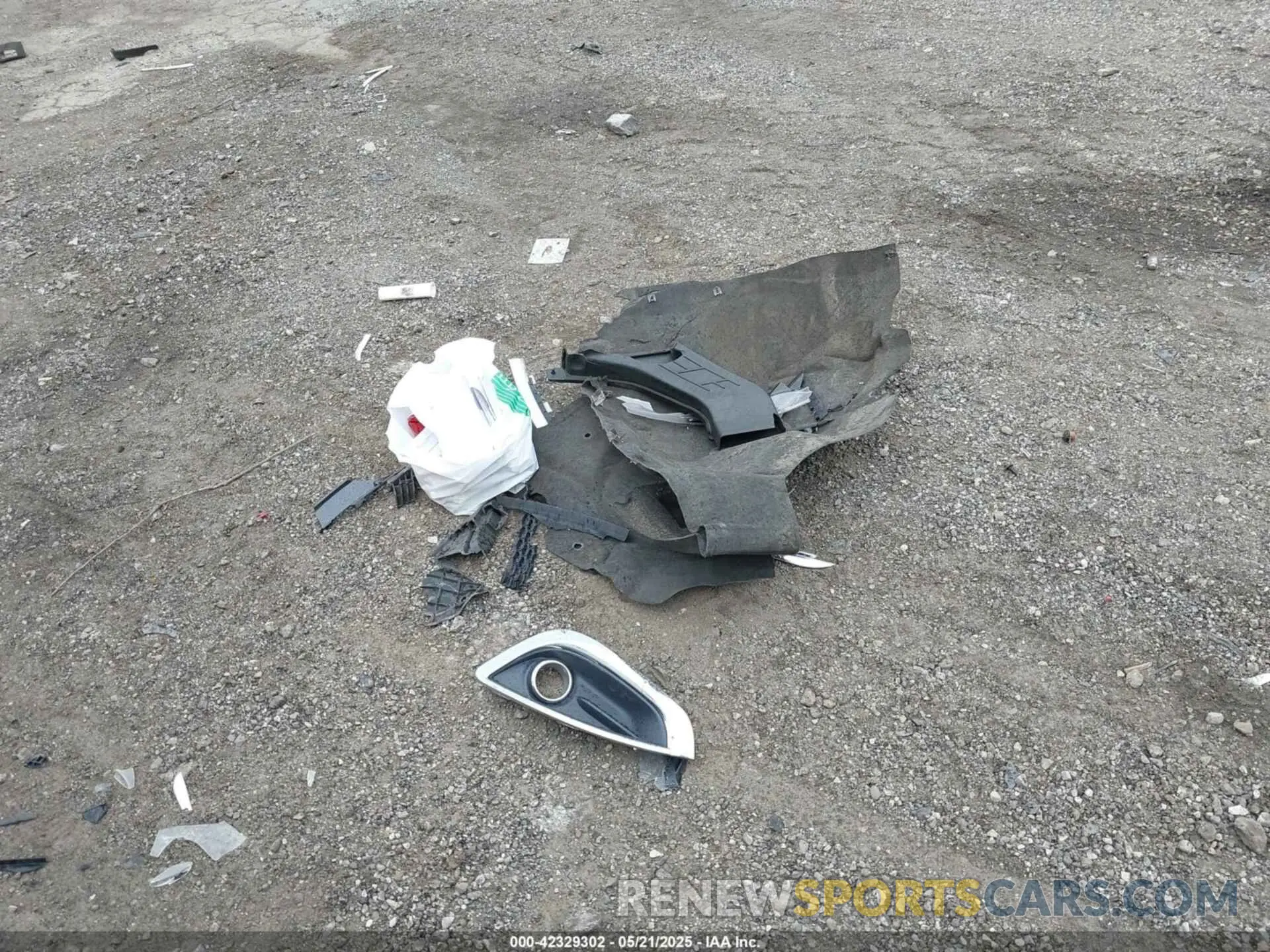 12 Photograph of a damaged car 2C4RC1BG4KR652224 CHRYSLER PACIFICA 2019