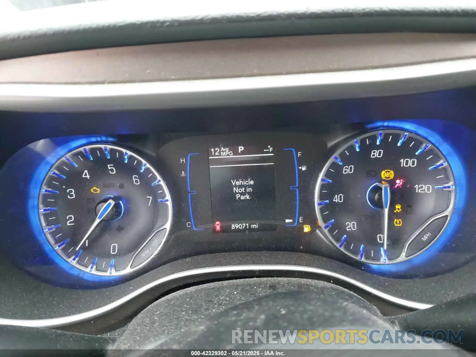 7 Photograph of a damaged car 2C4RC1BG4KR652224 CHRYSLER PACIFICA 2019