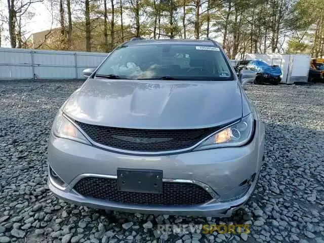 12 Photograph of a damaged car 2C4RC1BG6KR668313 CHRYSLER PACIFICA 2019