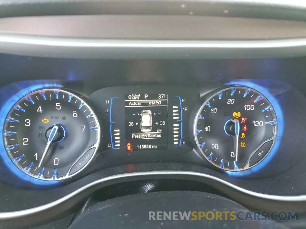 9 Photograph of a damaged car 2C4RC1BG6KR668313 CHRYSLER PACIFICA 2019