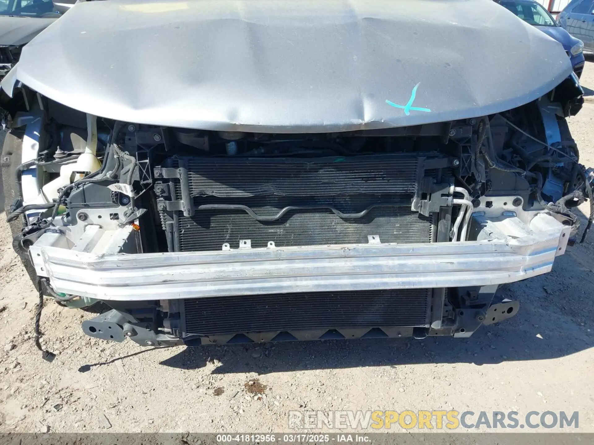 6 Photograph of a damaged car 2C4RC1BG7KR554739 CHRYSLER PACIFICA 2019