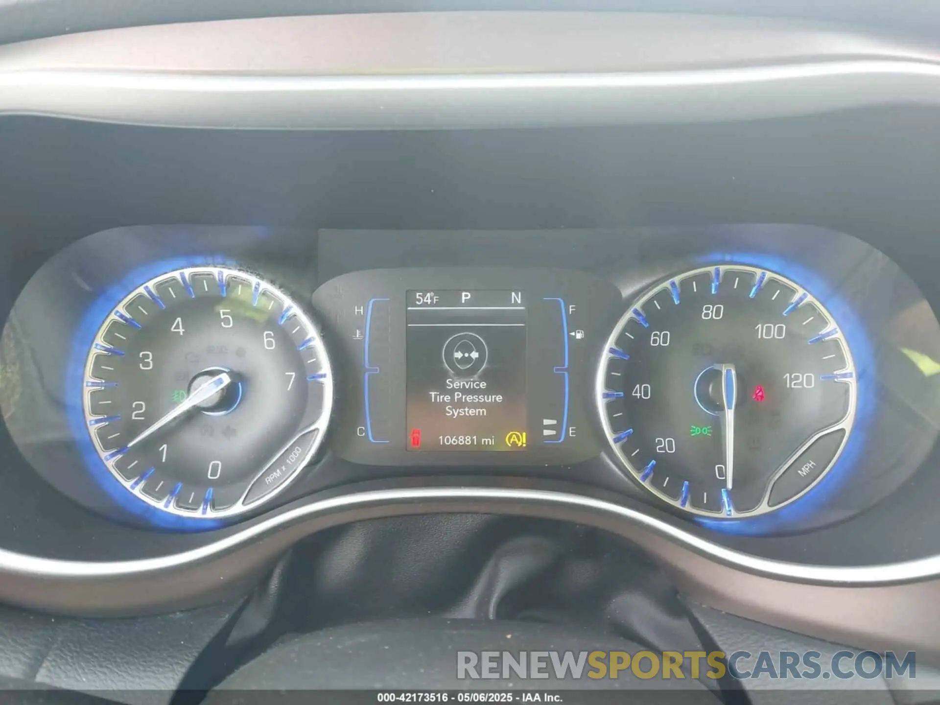 7 Photograph of a damaged car 2C4RC1BG7KR556247 CHRYSLER PACIFICA 2019