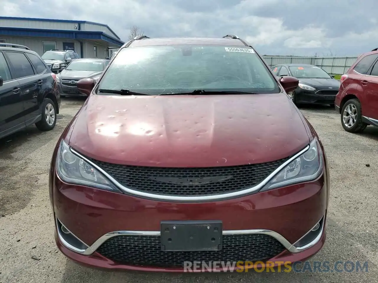5 Photograph of a damaged car 2C4RC1BG7KR650516 CHRYSLER PACIFICA 2019