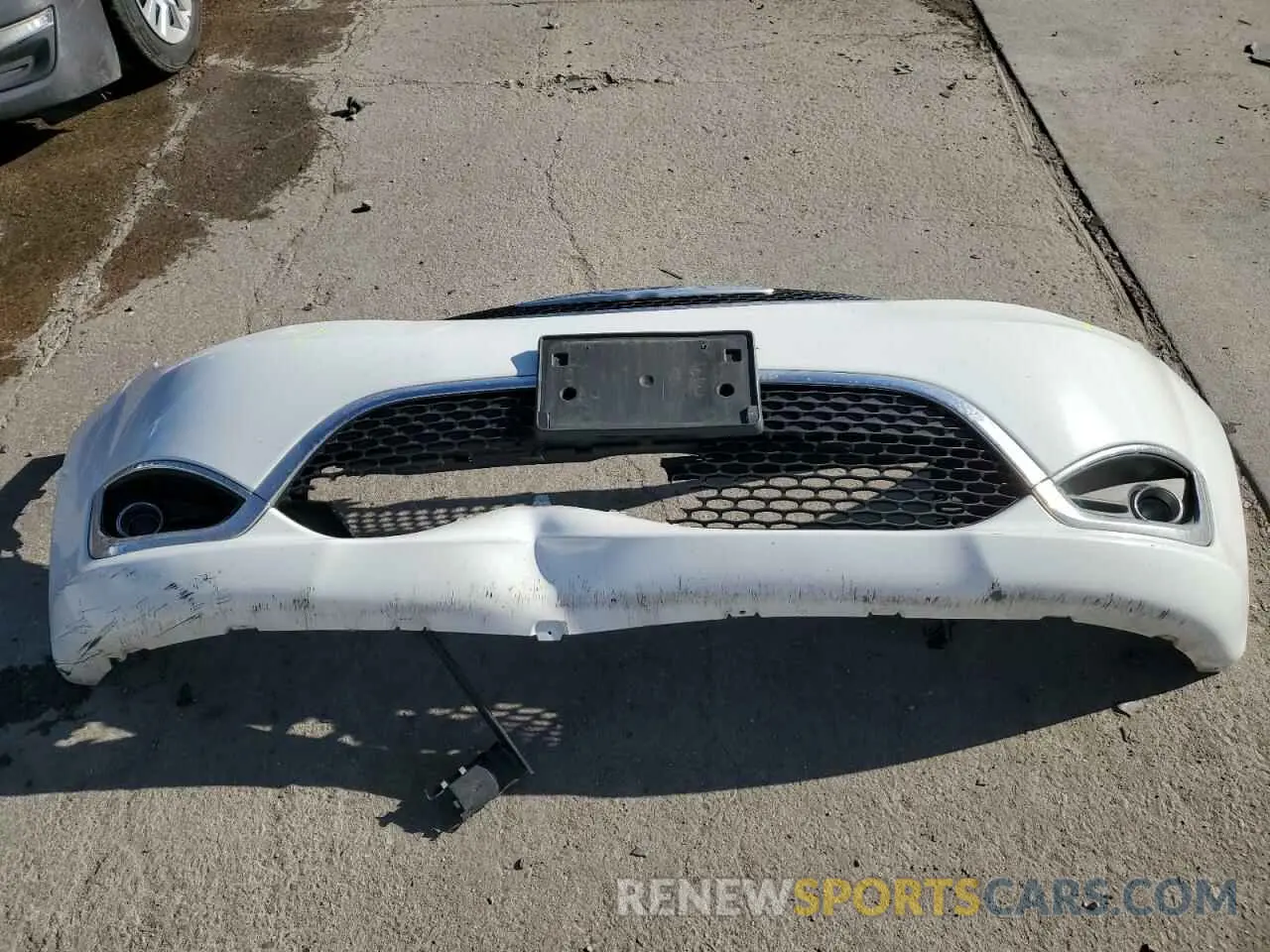 13 Photograph of a damaged car 2C4RC1BG7KR650905 CHRYSLER PACIFICA 2019
