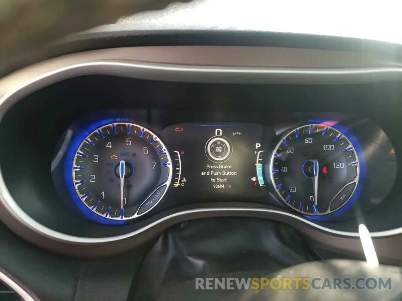 9 Photograph of a damaged car 2C4RC1BG7KR667641 CHRYSLER PACIFICA 2019