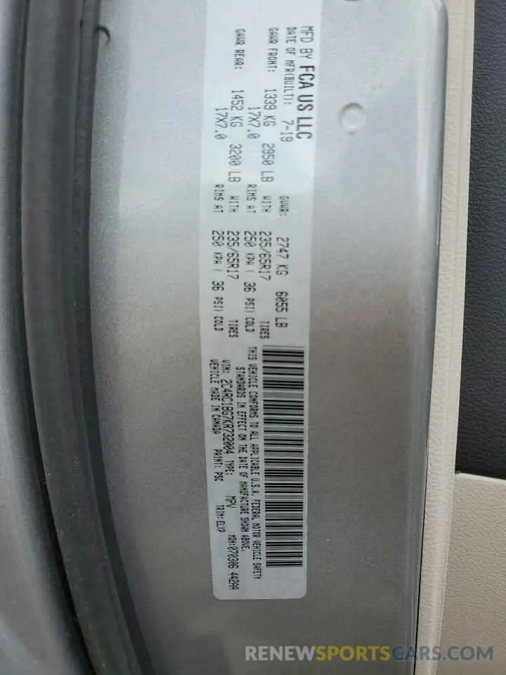 12 Photograph of a damaged car 2C4RC1BG7KR732004 CHRYSLER PACIFICA 2019