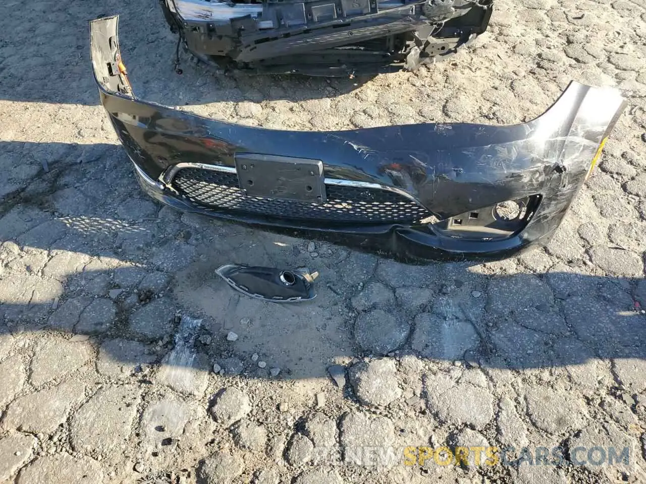 13 Photograph of a damaged car 2C4RC1BG8KR537514 CHRYSLER PACIFICA 2019