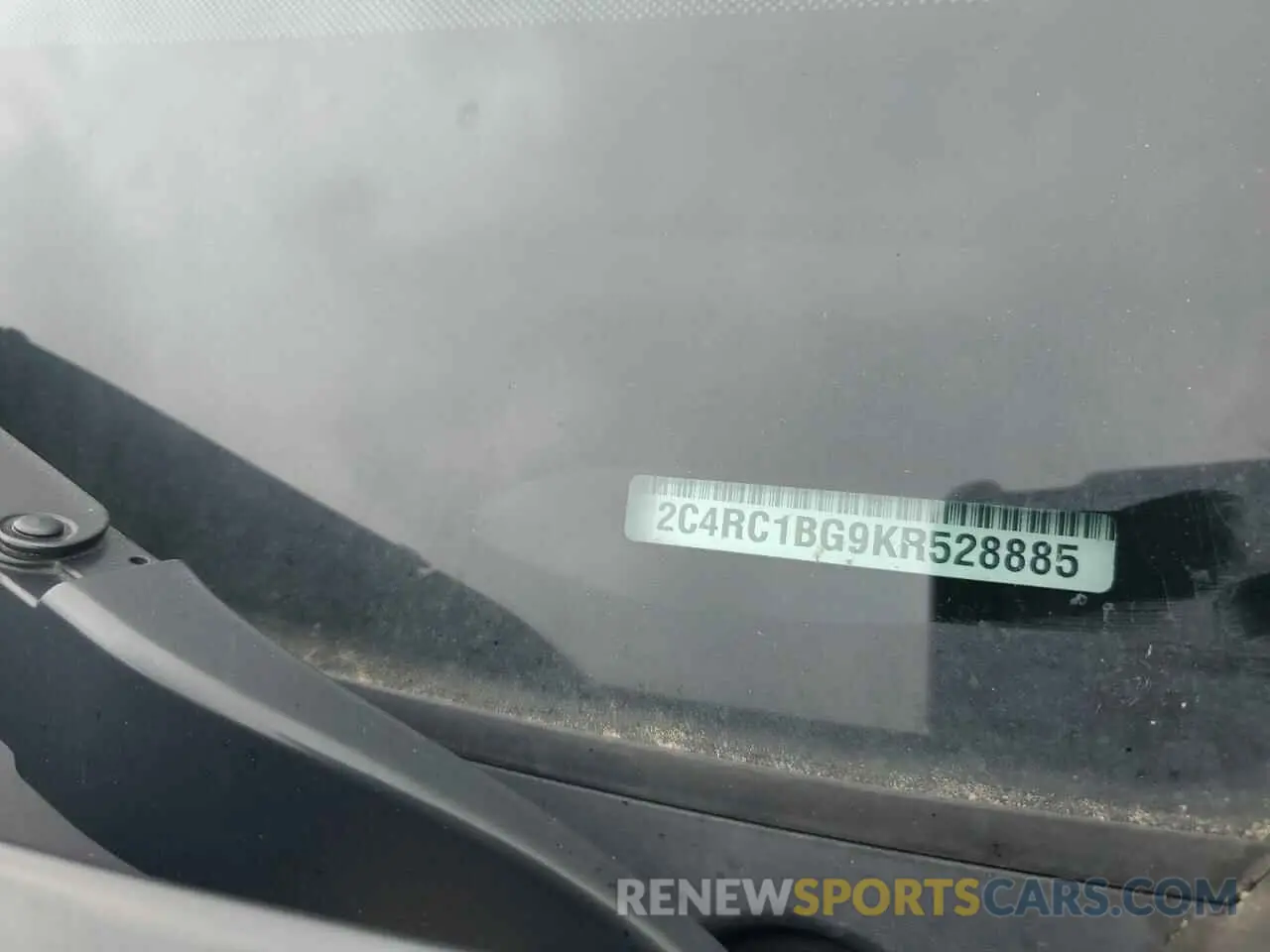 13 Photograph of a damaged car 2C4RC1BG9KR528885 CHRYSLER PACIFICA 2019