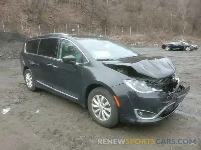 12 Photograph of a damaged car 2C4RC1BG9KR550319 CHRYSLER PACIFICA 2019