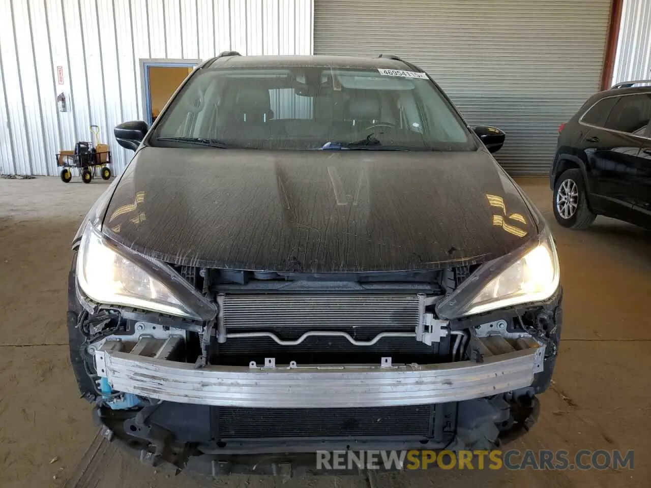 5 Photograph of a damaged car 2C4RC1BG9KR597205 CHRYSLER PACIFICA 2019