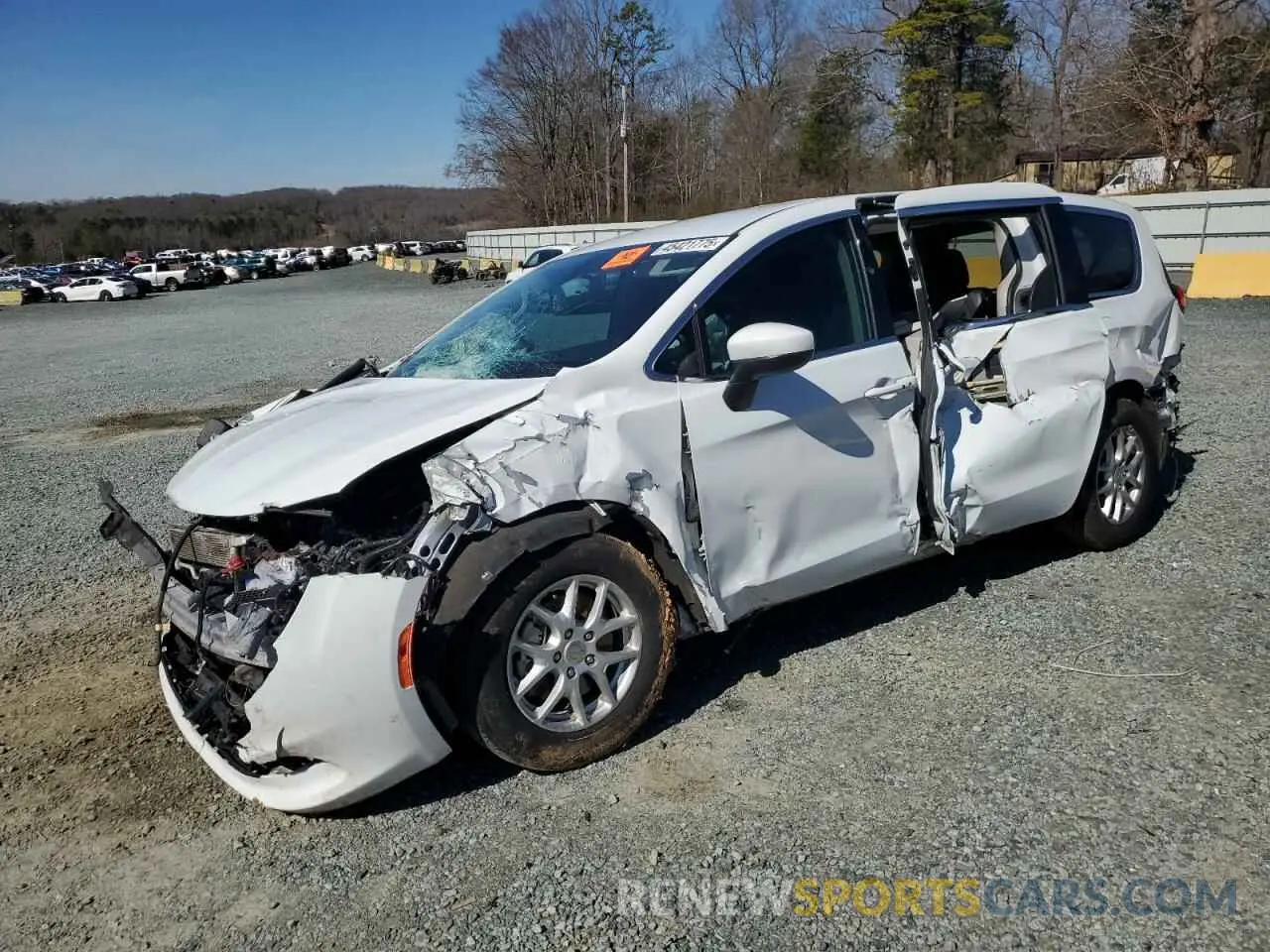 1 Photograph of a damaged car 2C4RC1CG1KR628428 CHRYSLER PACIFICA 2019