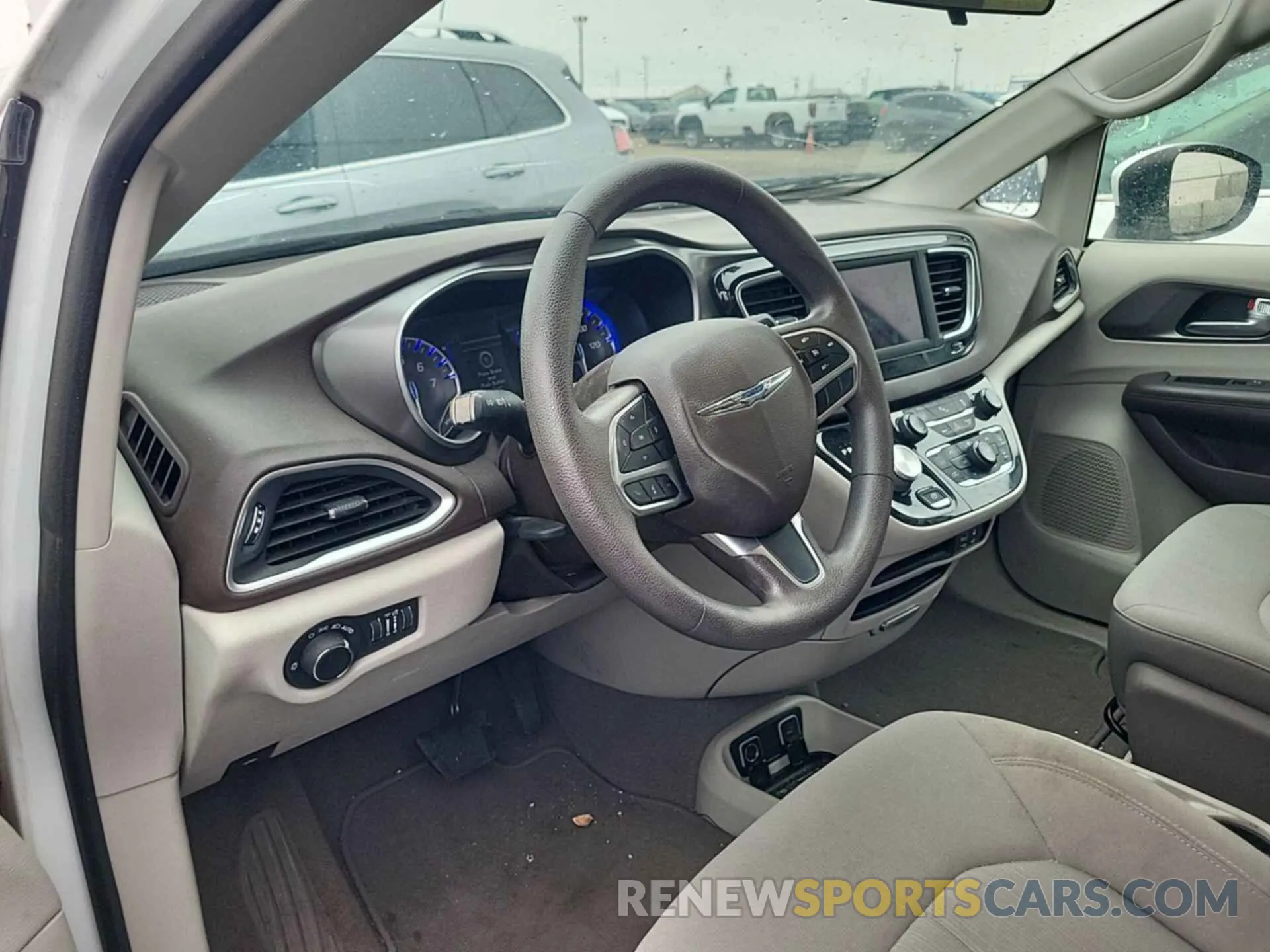 12 Photograph of a damaged car 2C4RC1DG0KR547810 CHRYSLER PACIFICA 2019