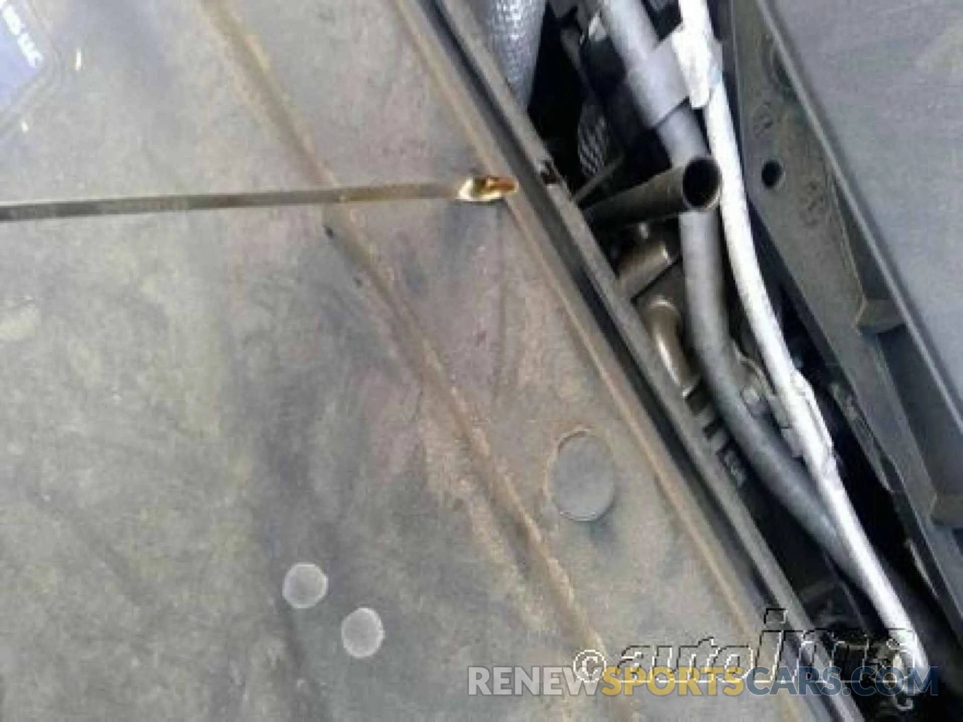 16 Photograph of a damaged car 2C4RC1DG9KR559616 CHRYSLER PACIFICA 2019