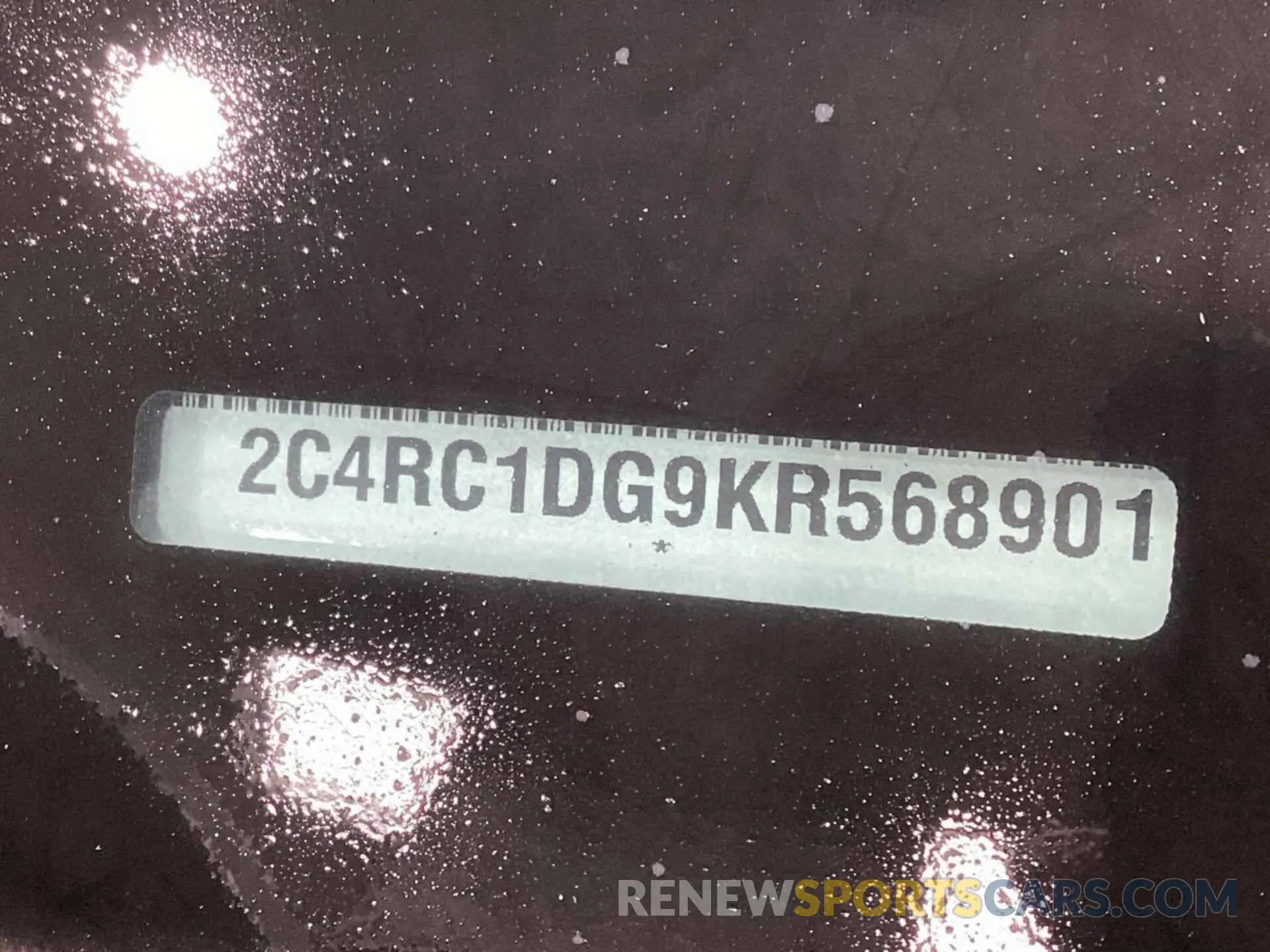 14 Photograph of a damaged car 2C4RC1DG9KR568901 CHRYSLER PACIFICA 2019