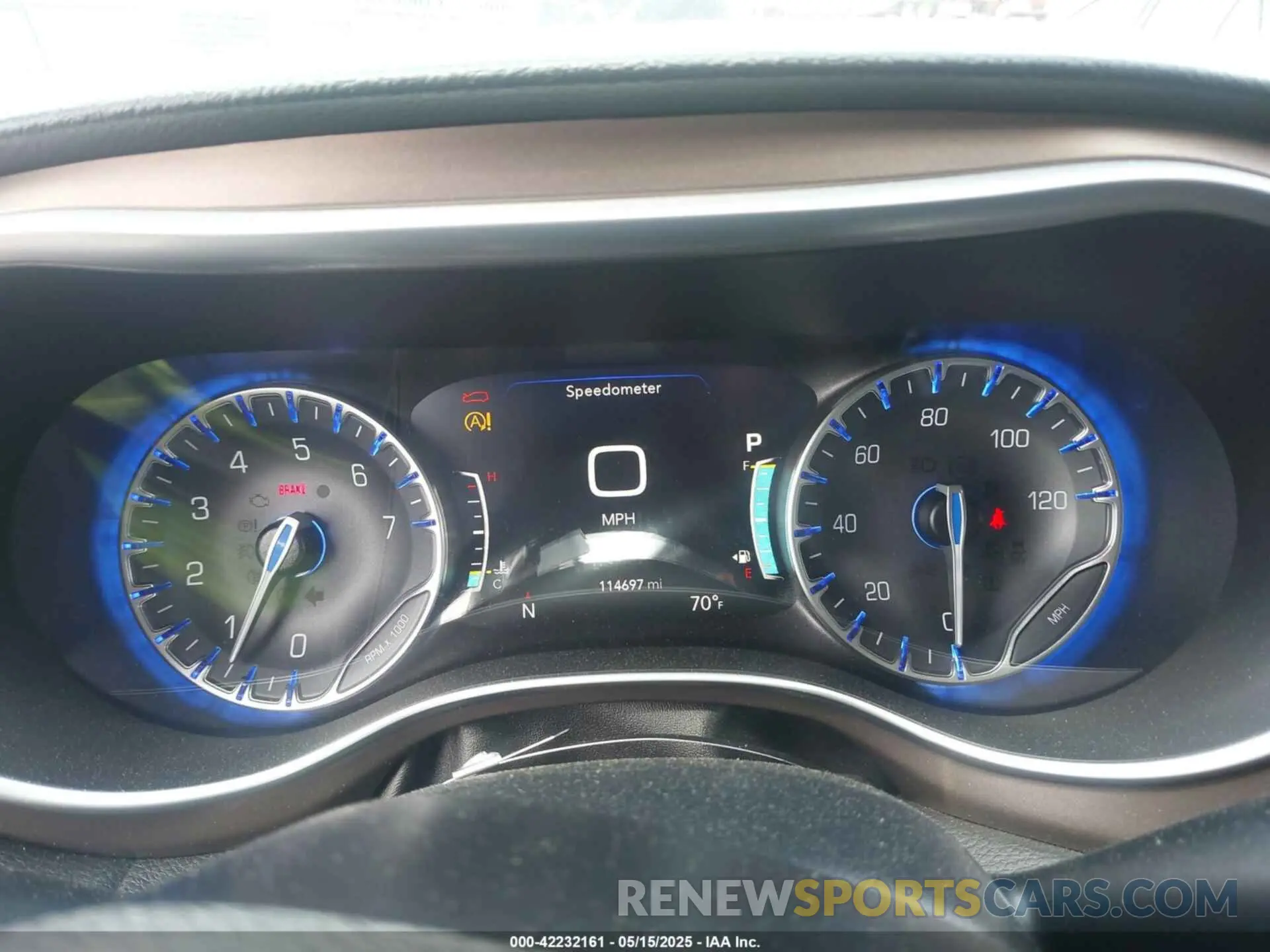 7 Photograph of a damaged car 2C4RC1EG0KR652409 CHRYSLER PACIFICA 2019
