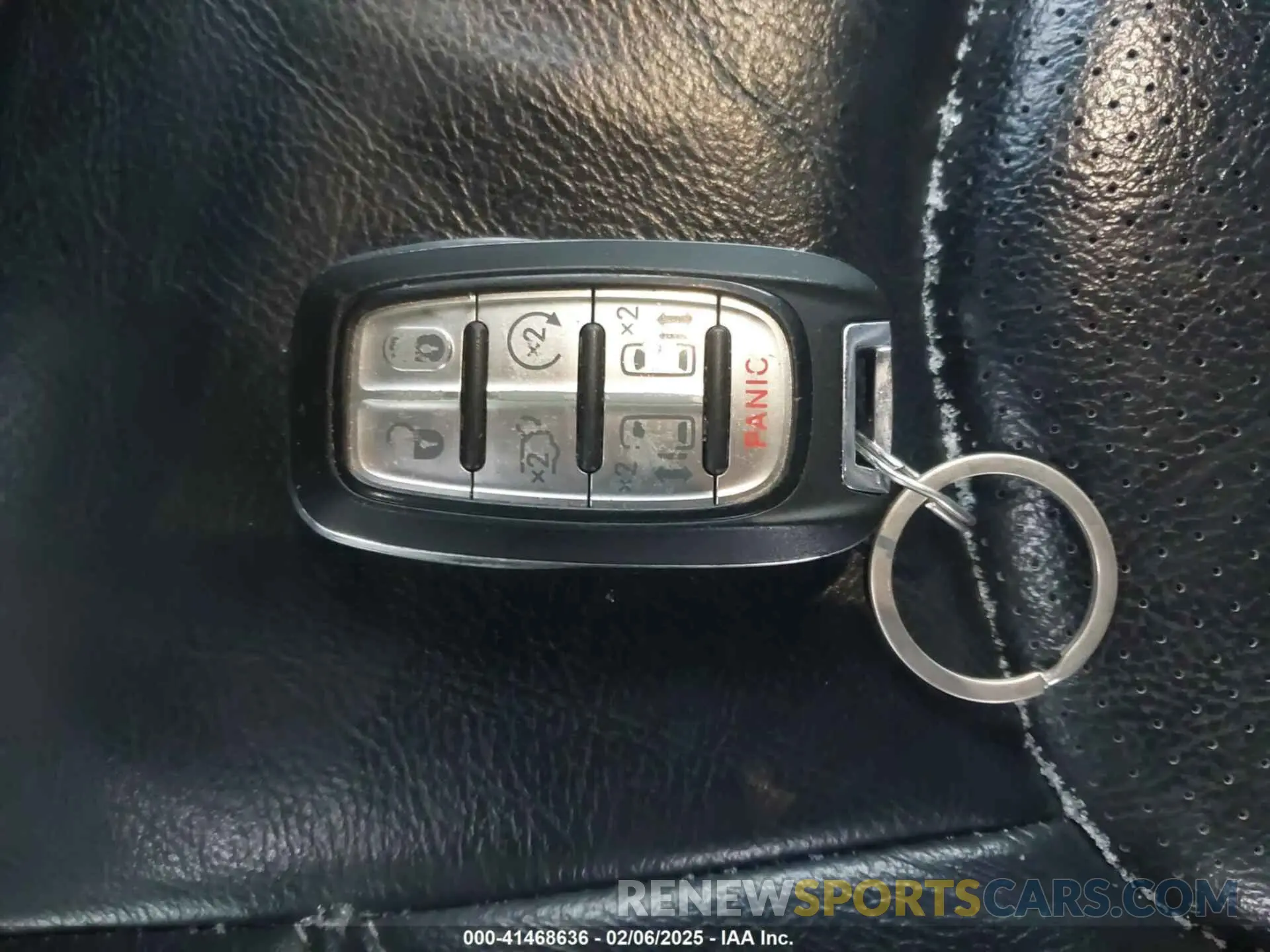 11 Photograph of a damaged car 2C4RC1EG1KR588803 CHRYSLER PACIFICA 2019