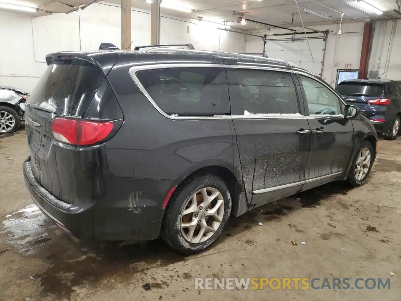 3 Photograph of a damaged car 2C4RC1EG6KR604641 CHRYSLER PACIFICA 2019
