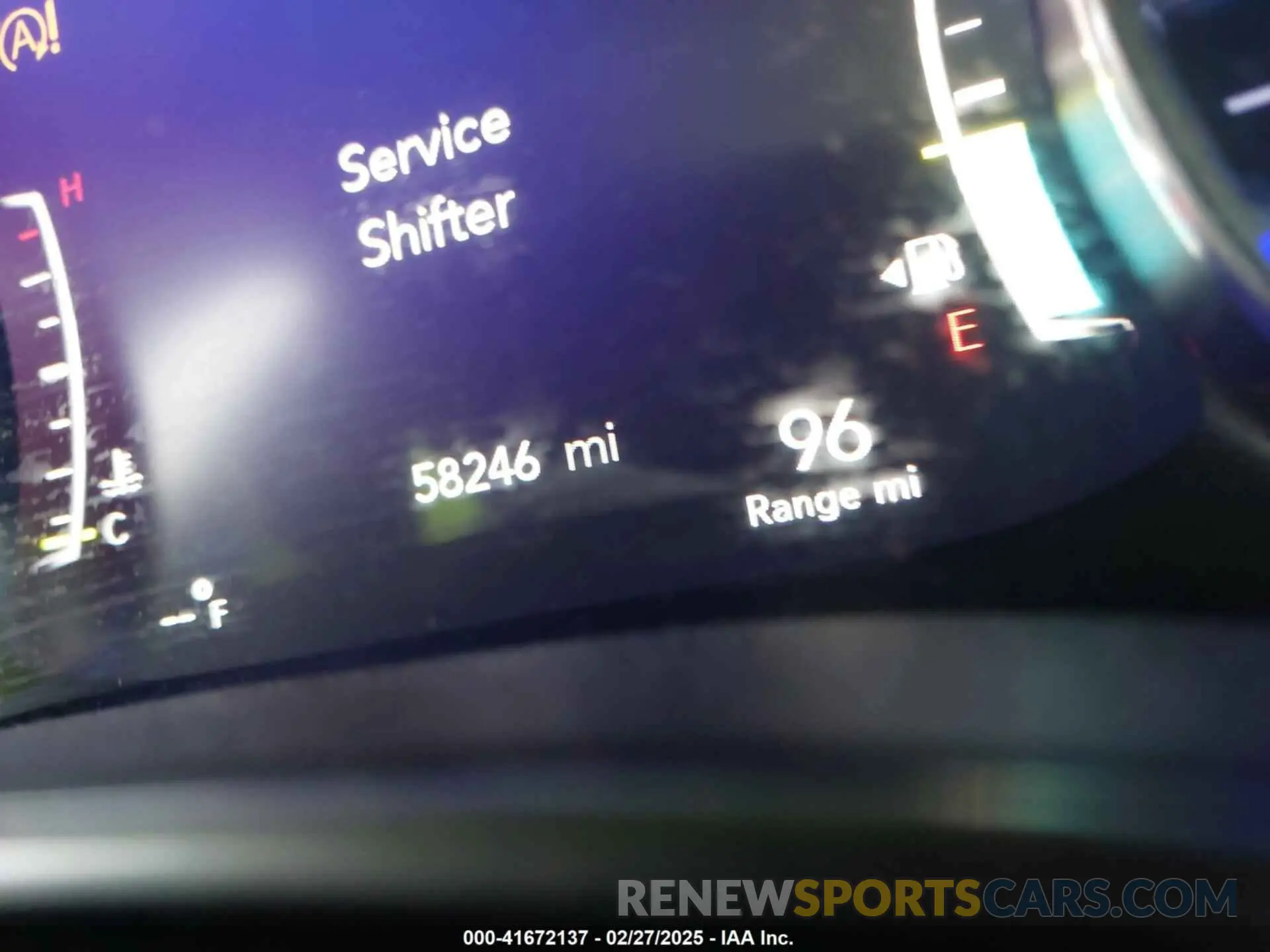 15 Photograph of a damaged car 2C4RC1EG7KR588613 CHRYSLER PACIFICA 2019